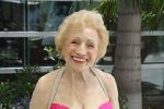 Watch Reinventing Rosalee Myflixer