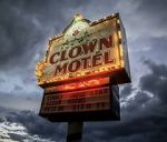 Watch Clown Motel Myflixer