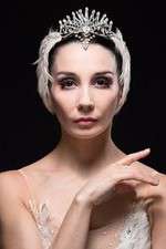 Watch Good Swan, Bad Swan: Dancing Swan Lake Myflixer