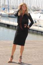 Watch Rachel Hunter's Tour of Beauty Myflixer